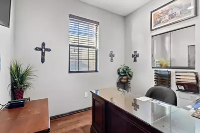 207 N Tarrant Street, Crowley, TX 76036 - Photo 13