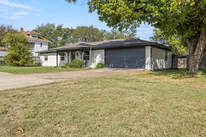 401 Peach Street, Sanger, TX 76266 - Photo 3
