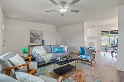 401 Peach Street, Sanger, TX 76266 - Photo 5