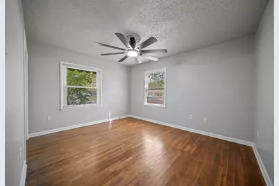 514 E University Avenue, Waxahachie, TX 75165 - Photo 17