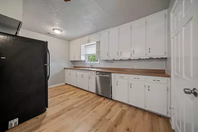 514 E University Avenue, Waxahachie, TX 75165 - Photo 9