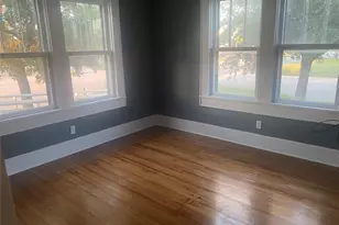 602 E Wise St, Bowie, TX 76230 - Photo 5