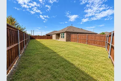 4805 Heathermore Way, Denton, TX 76207 - Photo 17