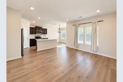 4805 Heathermore Way, Denton, TX 76207 - Photo 5