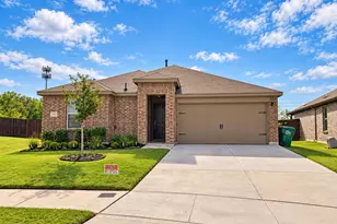 4805 Heathermore Wy, Denton, TX 76207 - Photo 1