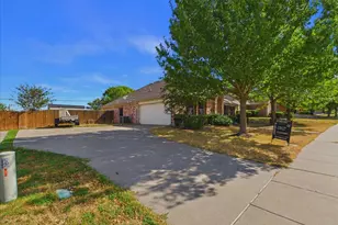 613 Quail Hollow Dr, Midlothian, TX 76065 - Photo 13