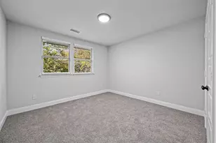 2640 Santa Barbara Dr, Grand Prairie, TX 75052 - Photo 13