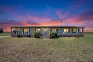 5716 Co Rd 4516, Commerce, TX 75428 - Photo 1