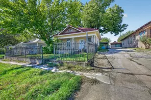 2405 Roosevelt Ave, Fort Worth, TX 76164 - Photo 5
