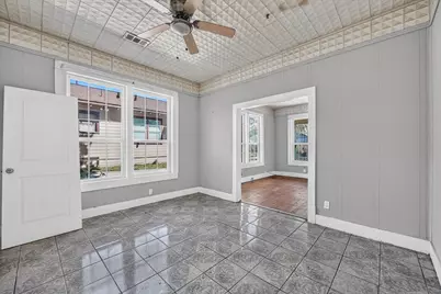 2405 Roosevelt Avenue, Fort Worth, TX 76164 - Photo 7