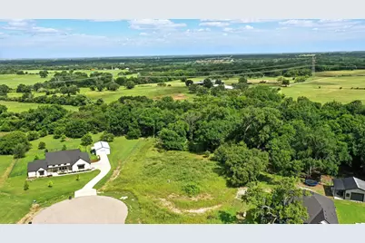 432 Creekside Court, Weatherford, TX 76087 - Photo 3