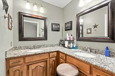 3104 Joseph Court, Bedford, TX 76021 - Photo 19