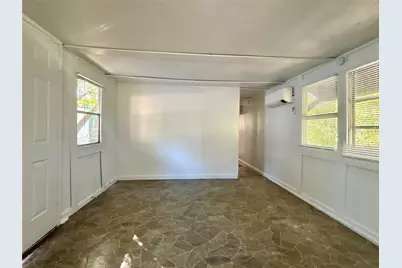 307 E Cates #400, Bridgeport, TX 76426 - Photo 7