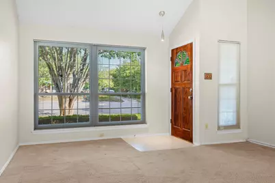 2608 Chestnut Court, Bedford, TX 76022 - Photo 5
