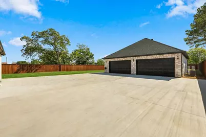 5200 Waterview Drive, Arlington, TX 76016 - Photo 35