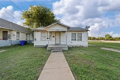 2209 Cleveland Avenue, Waco, TX 76706 - Photo 1