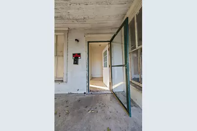 2225 Ross Avenue, Waco, TX 76706 - Photo 3
