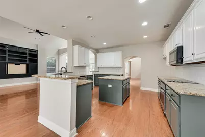 2017 Lunenburg Drive, Allen, TX 75013 - Photo 5