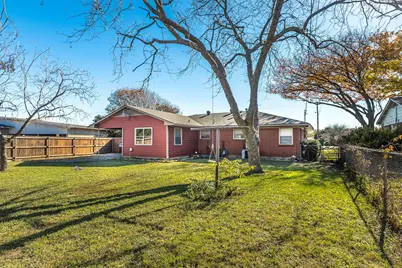 1811 Ferris Avenue, Waxahachie, TX 75165 - Photo 29