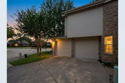 9436 Penny Lane, Irving, TX 75063 - Photo 29