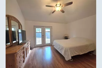9436 Penny Lane, Irving, TX 75063 - Photo 17