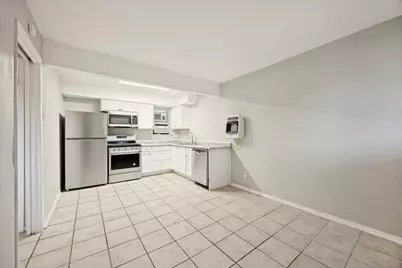 1001 W Elm Street #208, Denison, TX 75020 - Photo 3