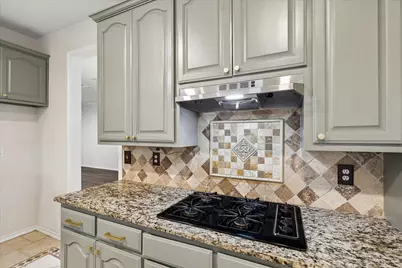 6300 Fox Hunt Drive, Arlington, TX 76001 - Photo 15
