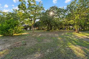 1027 Dominion Oaks Dr, China Spring, TX 76633 - Photo 1