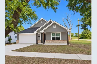 207 E McCoulskey Street, Terrell, TX 75160 - Photo 1