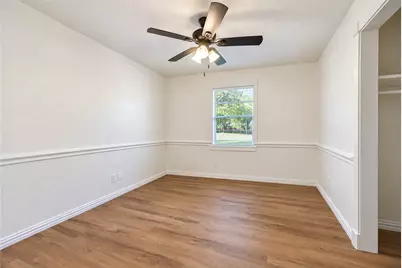 3209 Lakeshore Drive, Weatherford, TX 76087 - Photo 29