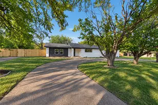 3209 Lakeshore Dr, Weatherford, TX 76087 - Photo 3