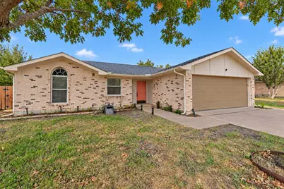 907 Crest Park Drive, Garland, TX 75042 - Photo 1