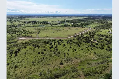 934 Starelight Trail, Blum, TX 76627 - Photo 1