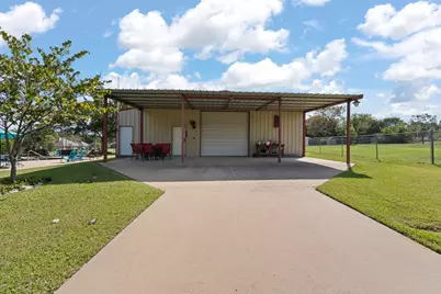 324 Highpoint Road, Burleson, TX 76028 - Photo 7