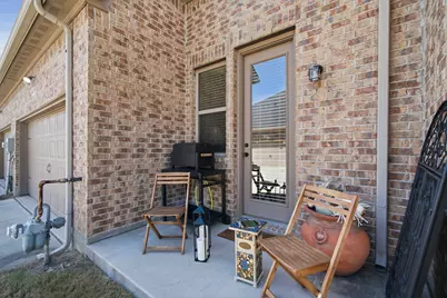 4678 Dozier Road #B, Carrollton, TX 75010 - Photo 31