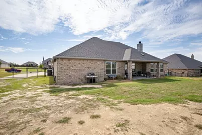 12900 Cold Spring Lane, Ponder, TX 76259 - Photo 35