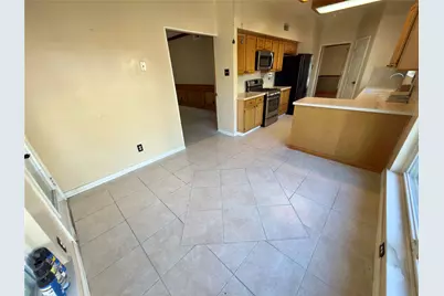 5609 Farris Drive, Arlington, TX 76017 - Photo 9