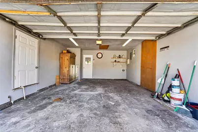 2130 Bowie Drive, Carrollton, TX 75006 - Photo 29