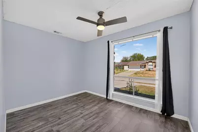 2130 Bowie Drive, Carrollton, TX 75006 - Photo 15