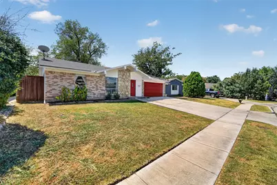 2130 Bowie Drive, Carrollton, TX 75006 - Photo 3