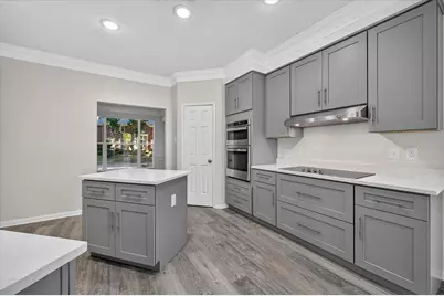 2312 Honeylocust Drive, Irving, TX 75063 - Photo 17