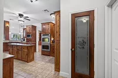 3410 Christina Court N, Athens, TX 75752 - Photo 9