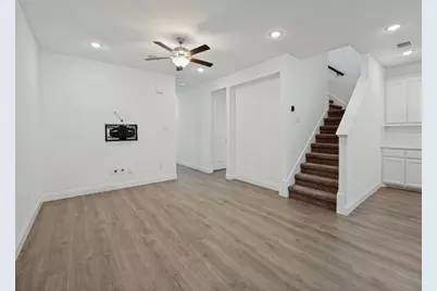 1024 Thomas Place, Carrollton, TX 75006 - Photo 11
