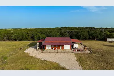 1095 Austin Hines Drive, China Spring, TX 76633 - Photo 7