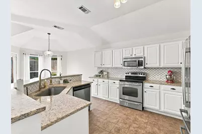 5344 Ridge View Drive, Watauga, TX 76137 - Photo 9