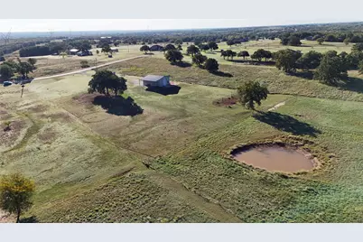 205 Rolling Hills Boulevard, Alvord, TX 76225 - Photo 1