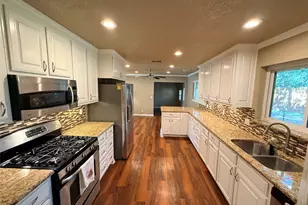 1405 Thompson Dr, Graham, TX 76450 - Photo 9