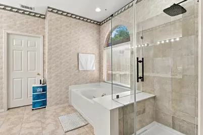 1320 Pinehurst Drive, Lewisville, TX 75077 - Photo 9