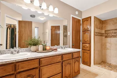 2033 Brightwood Drive, Bedford, TX 76021 - Photo 15