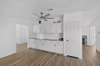 280 Coyote Trail, Rhome, TX 76078 - Photo 11